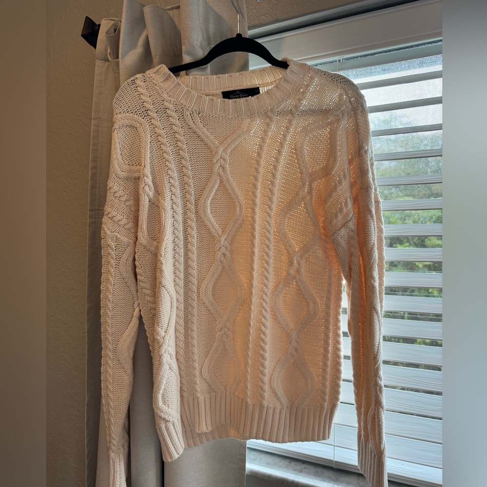 Women's Cream Cable Knit Sweater